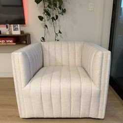 Modern, High Quality 360 Swivel Chair