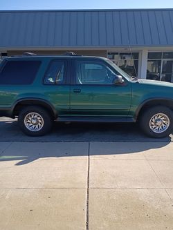 2001 Ford Explorer