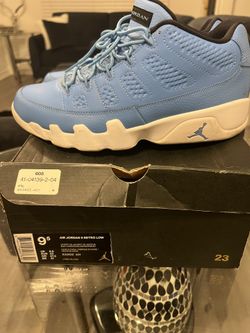 Jordan Low 9 Pantone