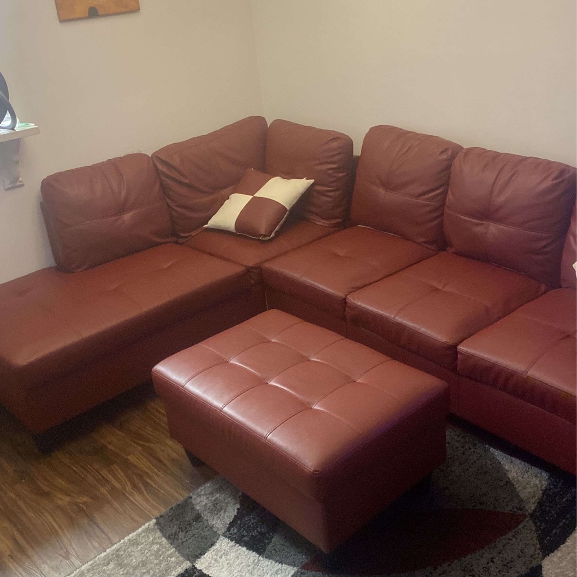 Leather Modern Sectional W/ Storage Ottoman 