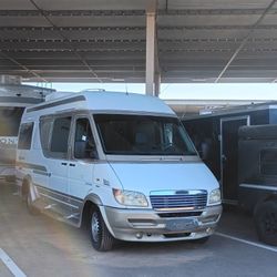 2004 Pleasure way Plateau 2500 Serious.1 Owner, Only 41,000 Miles,Great Condition 