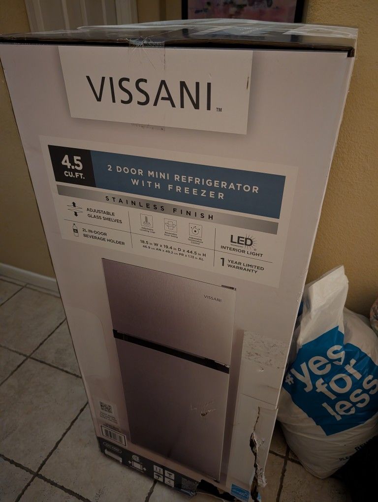 Mini Fridge And Freezer