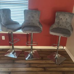 Bar Stools 