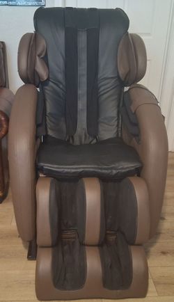 Kahuna zero gravity massage chair great working