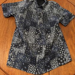 Blue men’s Tee Shirt With White pattern