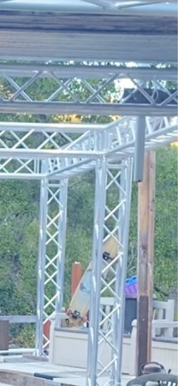 Metal truss