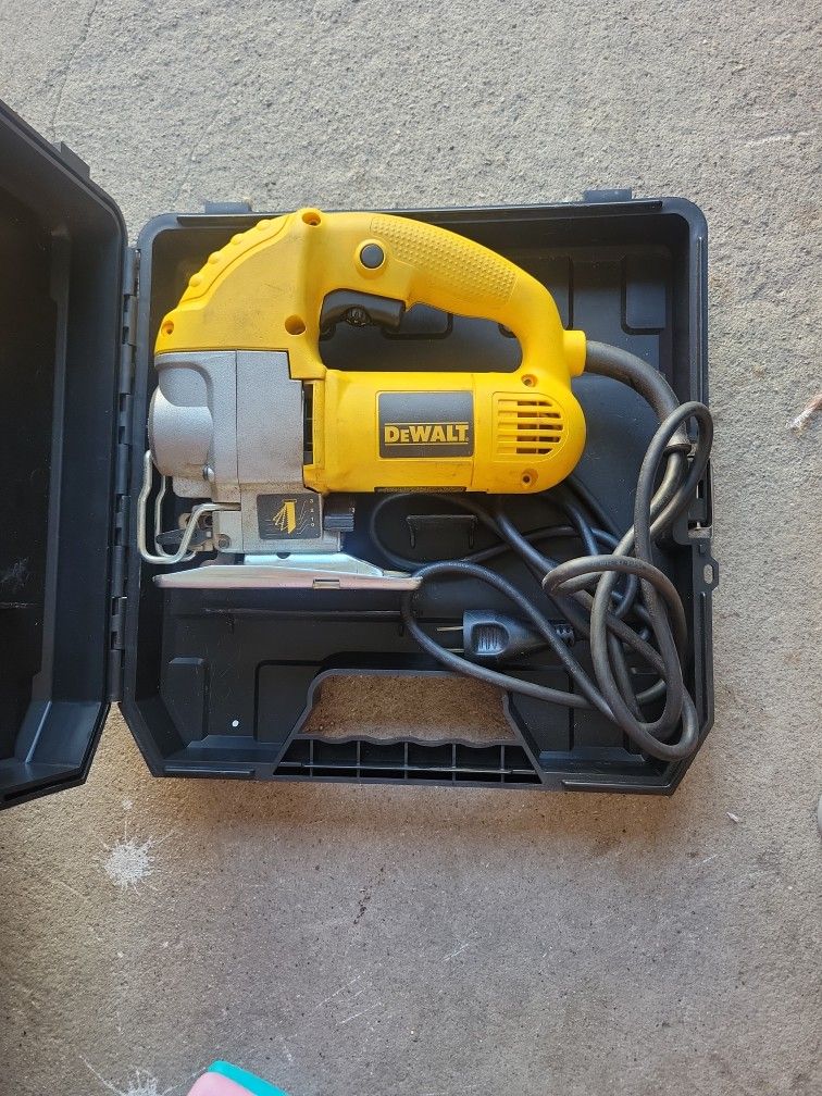 Dewalt Jigsaw 1 Inch Stroke With Case