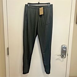 Nike Dri-FIT Academy Soccer Pants Anthracite Gray DA9885-060 Women's Size Small