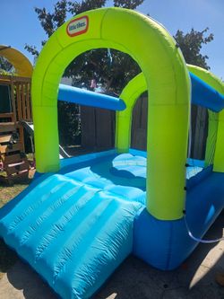 Little tikes 2 in 1 bounce house