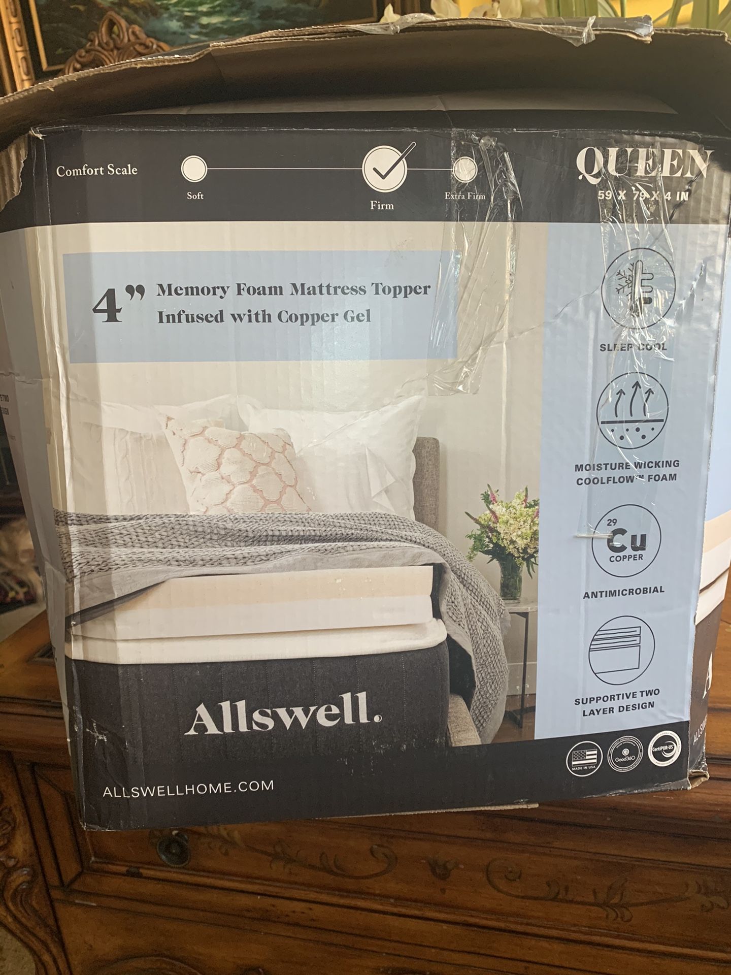 Queen mattress topper