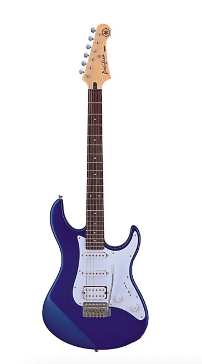 Complete Electric Guitar Starter Kit – Yamaha Pacifica + Fender Amp + Accessories (Like New!)
