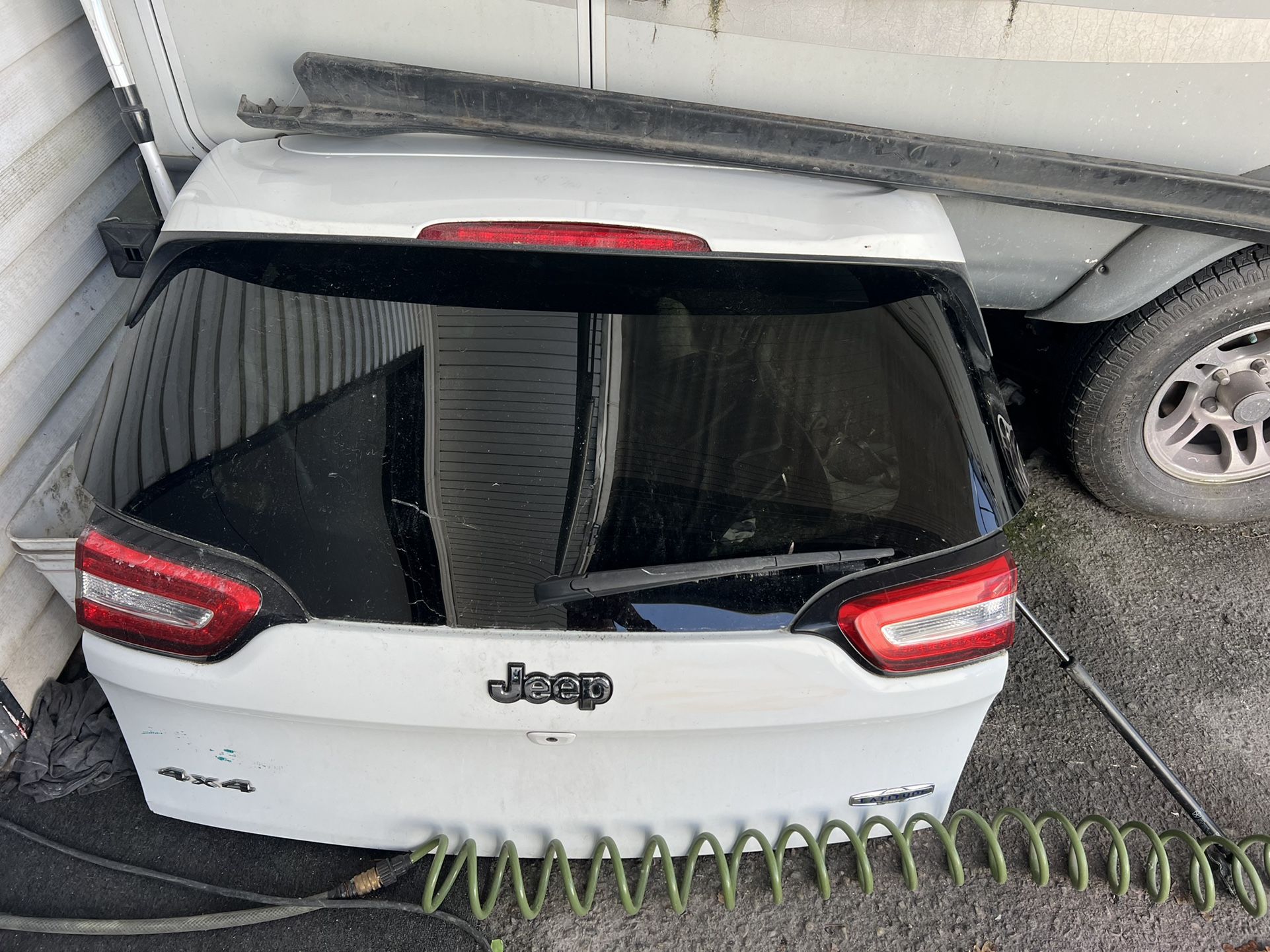 2014 Jeep Cherokee parts 