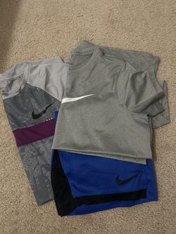 Nike T’s and shorts (Youth L)