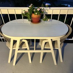 Patio Table And Chairs 