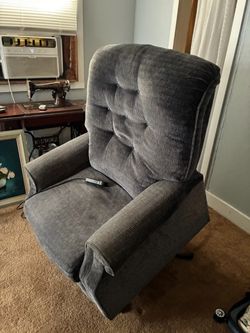 Sit to stand recliner