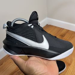 Nike Team Hustle D 10 (GS) CW6735 004 Size 5Y/6.5W