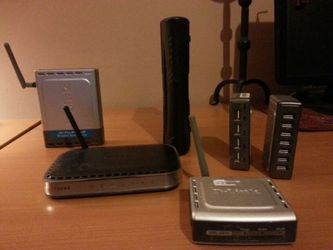 Wireless router, arris modem ,wieless access point, (2) usb hubs