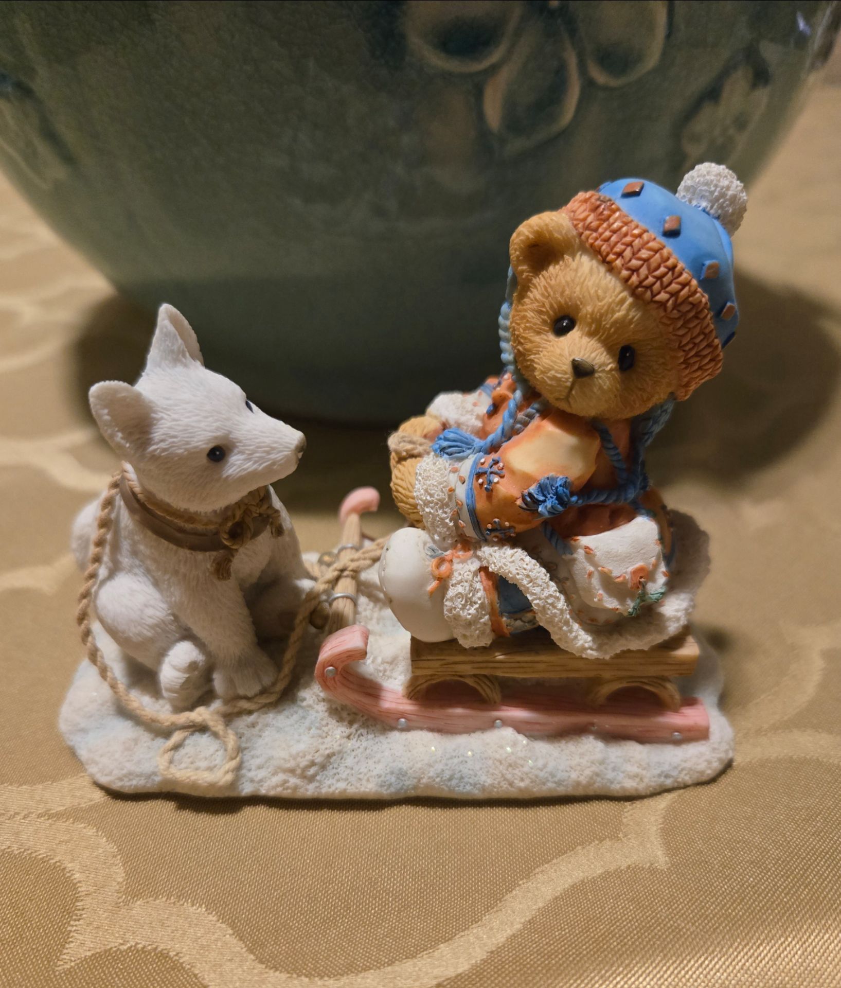 Vintage Enesco Cherished Teddies Erica "Friends are always pulling for you" Collectible Figurine.