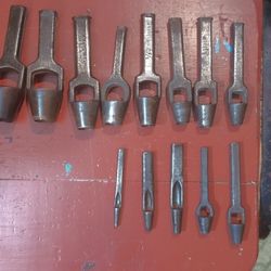 14 Pcs C.S Osborne Leather Punch Set ( Need To Sale Asap )