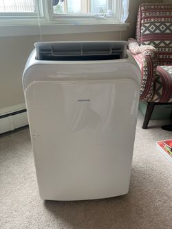 Insignia Portable AC unit