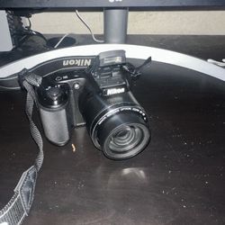 Nikon Coolpix L330