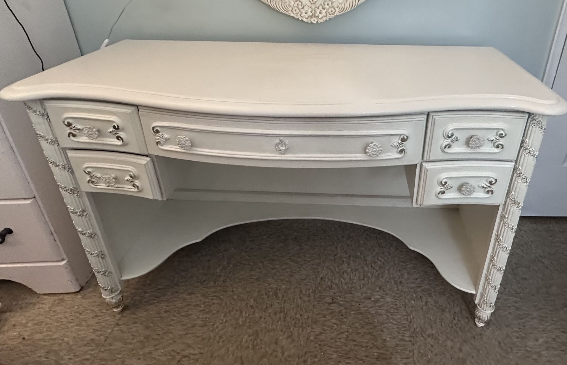 Vintage Pearl White Desk 