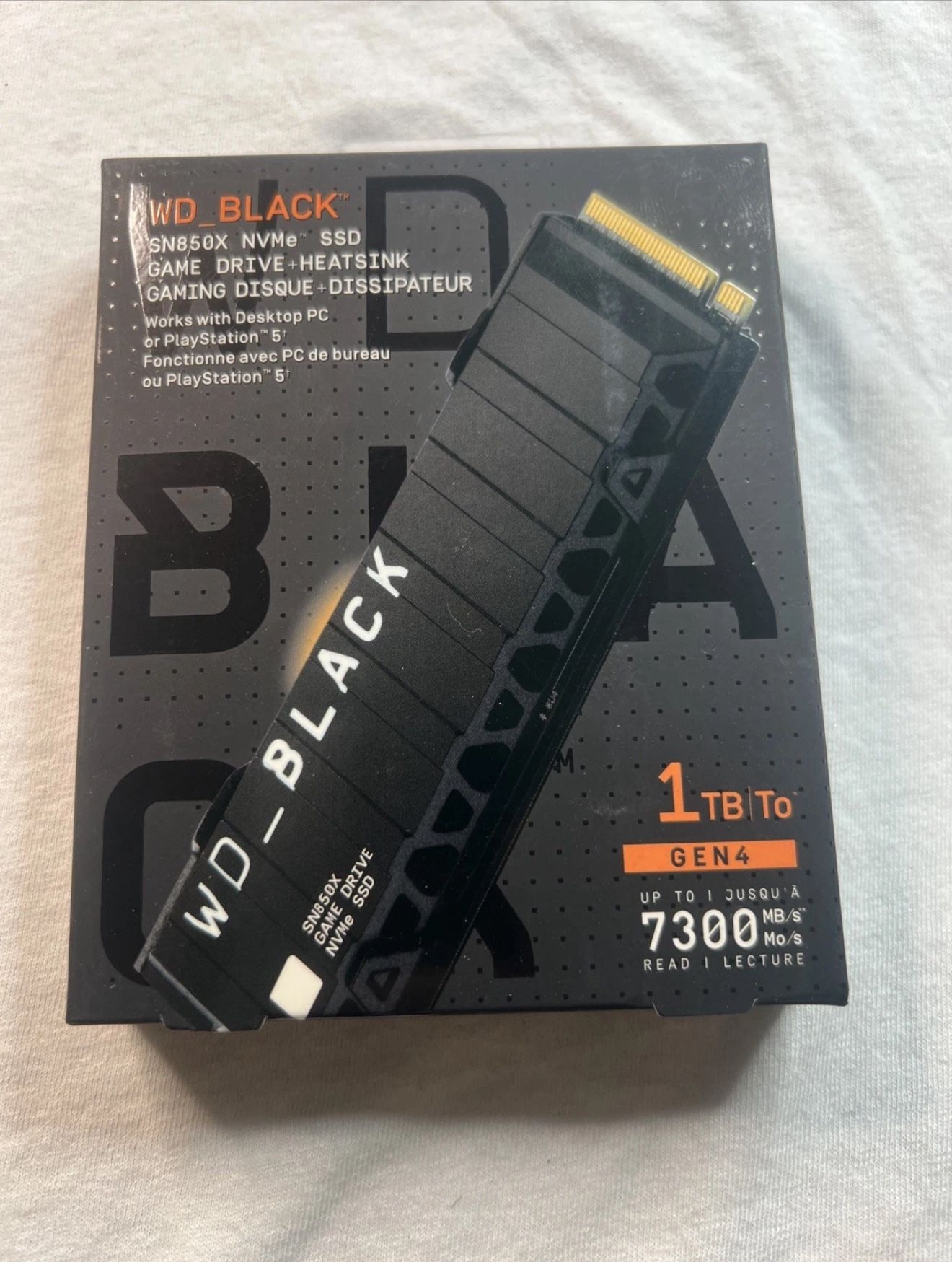 Western Digital WD_BLACK SN850X 1TB NVMe Internal SSD with Heatsink