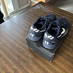 Kobe 8 navy blue