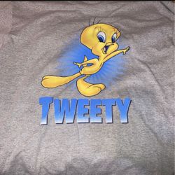 Tweety Bird T-shirt Size X-Large But More Like A 2x