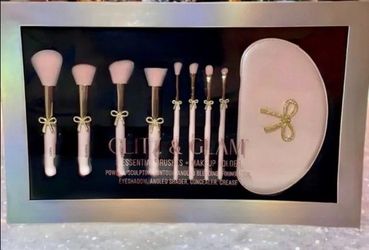 New Glitz and glam viral makeup brushes