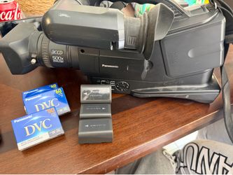 Panasonic AG-DVC20P Vintage Camera