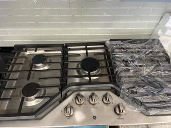 GE Profile 36” in Stainless Steel Gas Cooktop