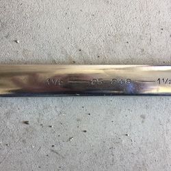 Armstrong 1 1/2” combo wrench