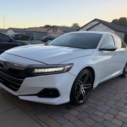 2022 Honda Accord Hybrid 