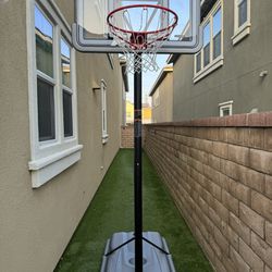 Lifetime Basketball Hoop 7.5 Feet To 10 Feet