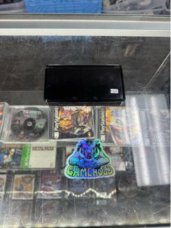 Nintendo 3DS With Charger $160 Gamehogs 11am-7pm