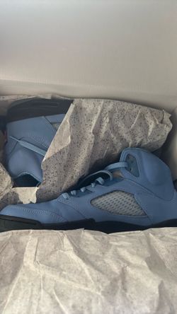 Jordan 5 UNC Size:11