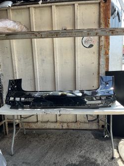 2018 - 2020 AUDI Q5 - REAR BUMPER COVER OEM