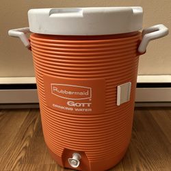 Rubbermaid Water Cooler