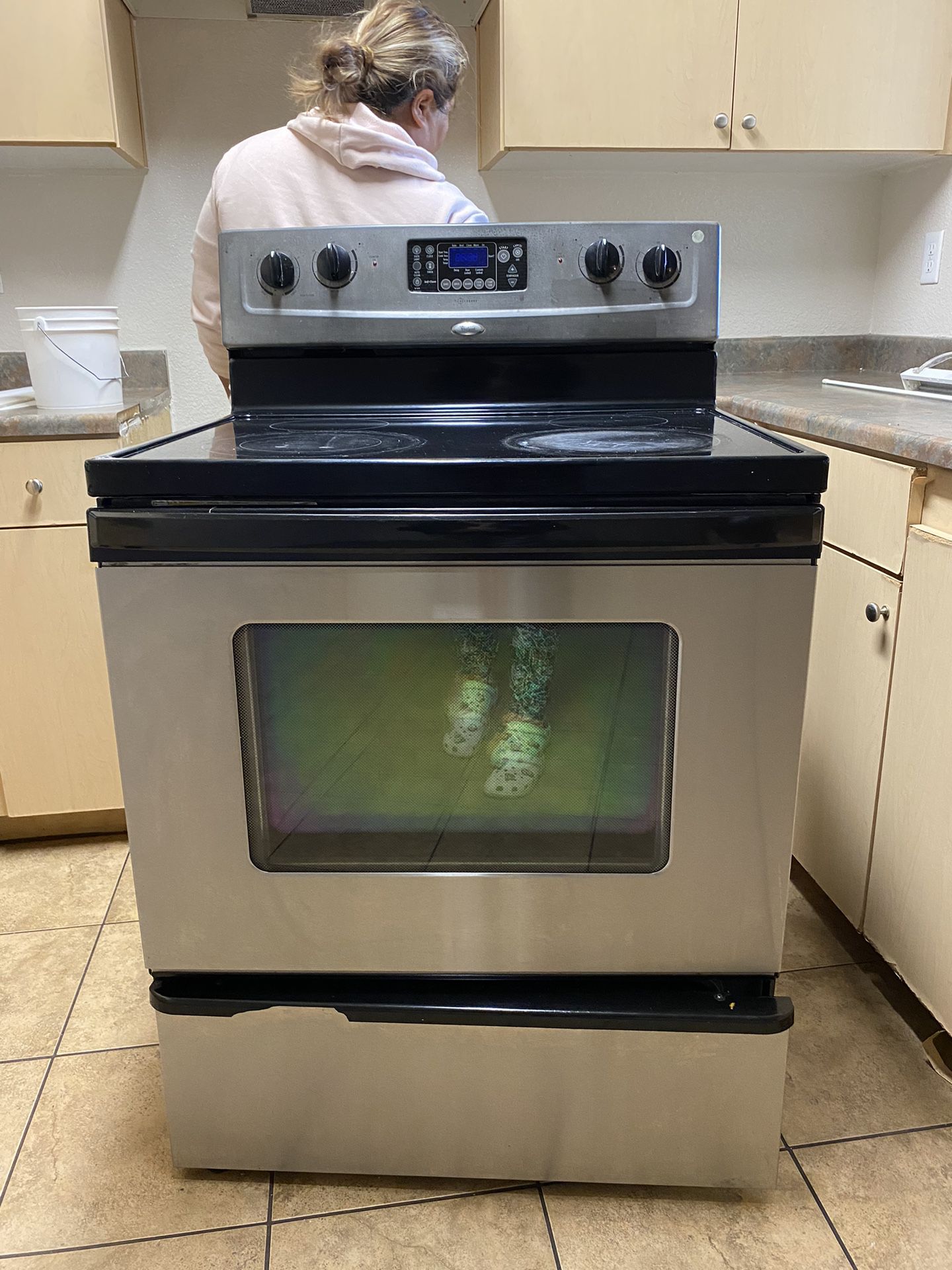 GE Toaster Oven for Sale in Bakersfield, CA - OfferUp