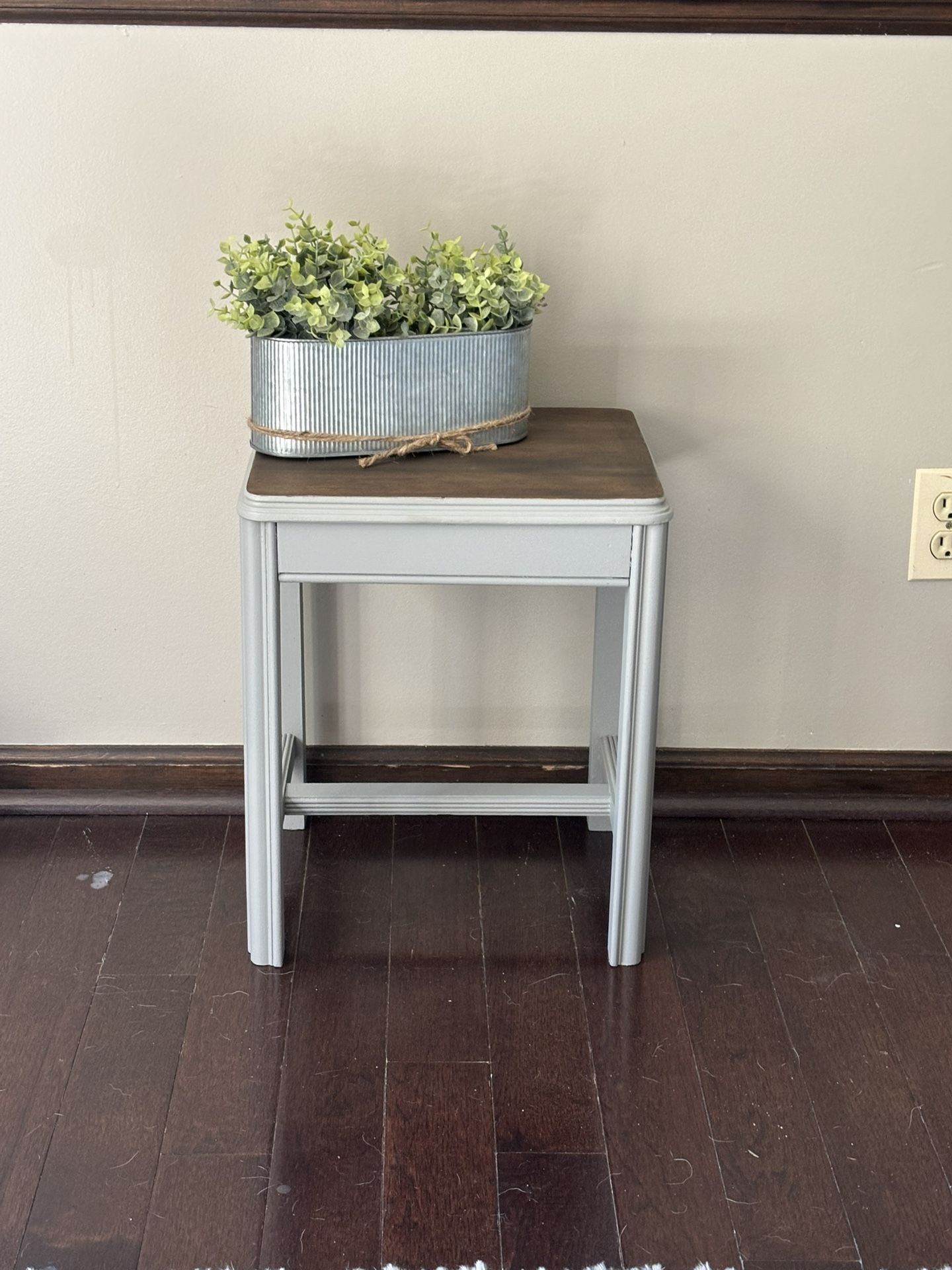 Plant Stand Or Small End Table