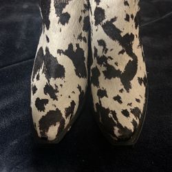 Ariat Ladies Dixon Haircalf Black & White Snip Toe Booties