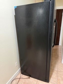 General Electric black refrigerator