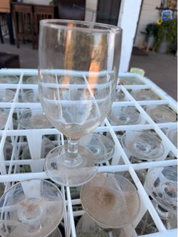 25 glass cups