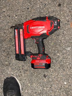Brad nailer