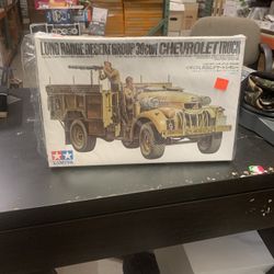 TAMIYA WWII Tank Model 1/35 Chevrolet Truck - Long Range Desert Group/30cwt SW. New