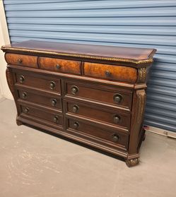 Traditional Ornate 9-Drawer Wooden Dresser 64"W x 20"D x 40" H (Can Deliver)