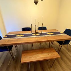 Dining Table/chairs/ Bench
