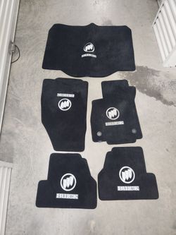 Lloyd Mats CLASSIC Logo Black 5PC FLOOR MAT SET Buick Encore *Crest & Print logos
