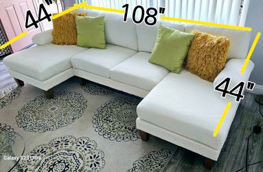 Like new! Sectional sofa, 3 pieces, excellent condition! Very clean, removable and washable covers. Smoke-free and pet-free home.
Delivery